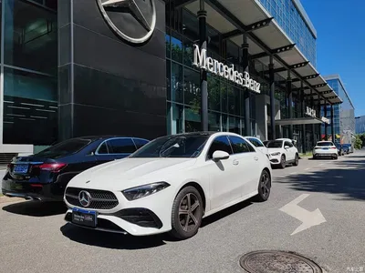 2023 Mercedes-Benz A-Class A 200 L Fashion, фото 1, лот 10247571
