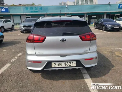2018 Kia Niro Luxury, фото 4, лот 10081060
