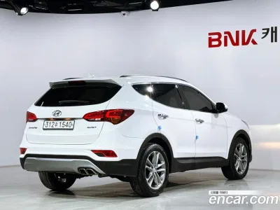 2016 Hyundai Santafe Diesel 2.0 2WD Premium, фото 1, лот 10095403