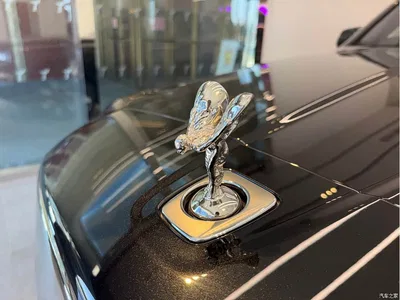 2025 Rolls-Royce Cullinan Series II, фото 3, лот 10232442