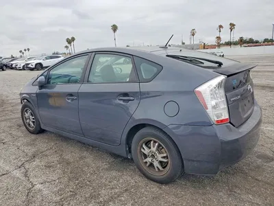 2010 TOYOTA PRIUS III, фото 2, лот 10550613