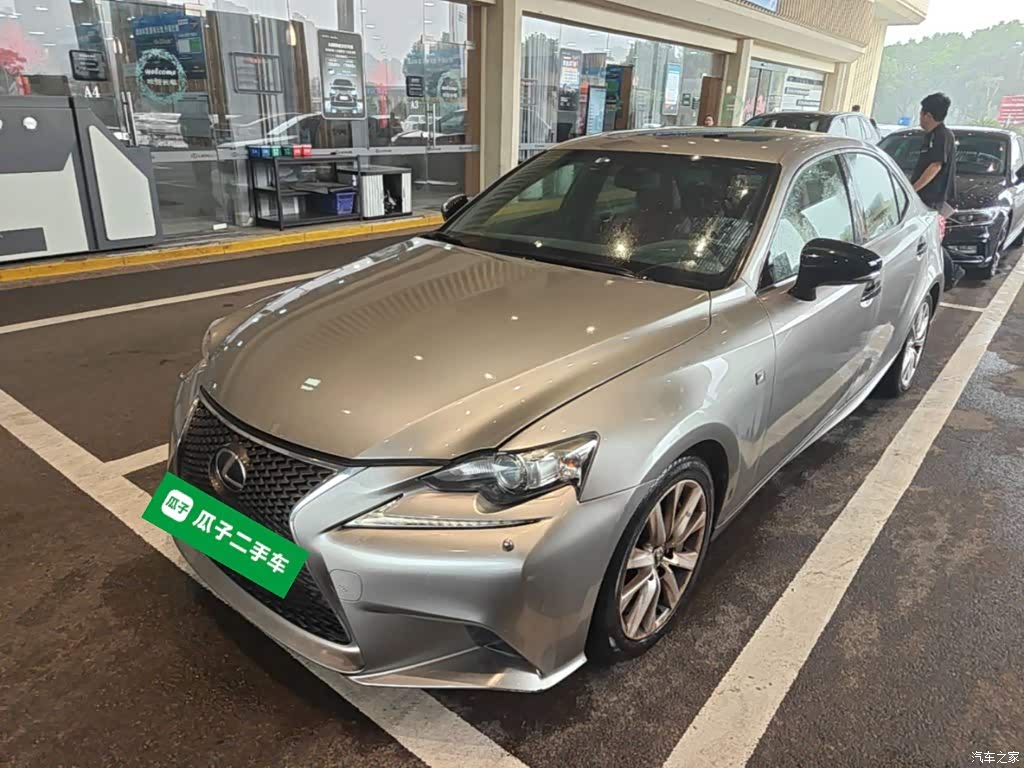 2015 Lexus IS 200t F SPORT, фото 2, лот 11206416