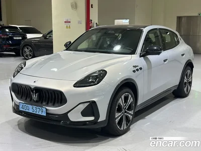 2025 Maserati Grecale AWD Folgore, фото 1, лот 10178830