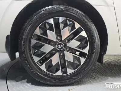 2023 Hyundai Staria 4WD Lounge 9-Seater, фото 4, лот 10058452