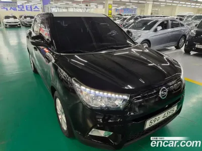 2015 Ssang Yong TIBOLI VX 2WD, фото 1, лот 10065078