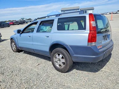 2001 VOLVO V70 XC, фото 2, лот 10970149