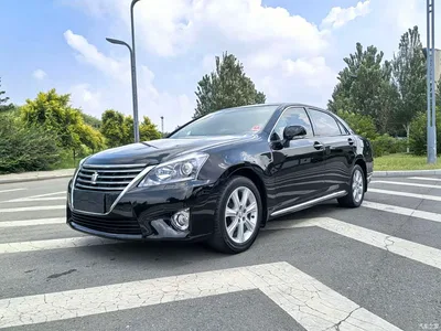 2012 Toyota Crown 2.5L Royal Navigation Edition, фото 1, лот 10325109