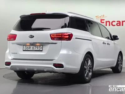 2019 Kia Canival 9-Seater Noblesse Special, фото 2, лот 10604170