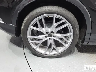 2025 Audi Q4 e-tron 45 Premium, фото 4, лот 10520371