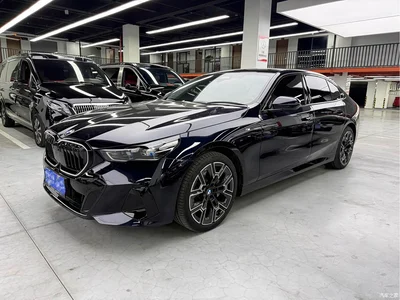 2025 BMW 5 Series 530Li Premium M Sport Package, фото 1, лот 11582042