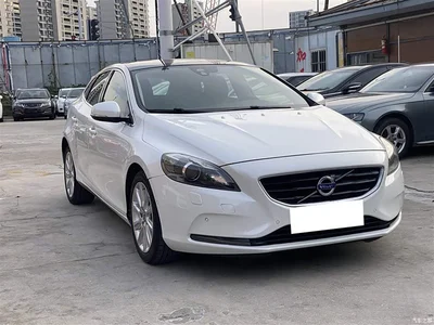 2014 Volvo V40 2.0T Zhiya Edition, фото 3, лот 10359504