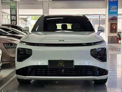 2025 XPeng G9 Model Long Range Ultra, фото 2, лот 10376442