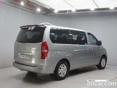 2015 Hyundai Starex 12-Seater Wagon, фото 4, лот 10517311