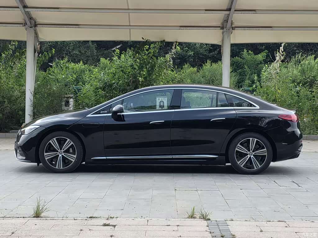 2025 Mercedes-Benz EQE 500 4MATIC Pioneer, фото 3, лот 11216895