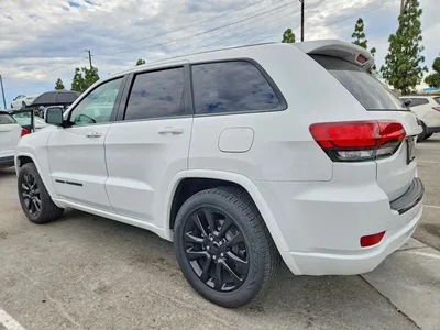 2017 JEEP GRAND CHEROKEE LAREDO, фото 2, лот 10785318