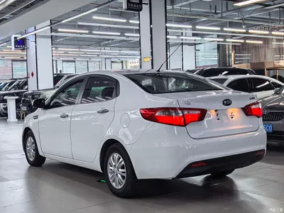 2012 Kia K2 Sedan 1.4L AT GLS Commemorative Edition, фото 4, лот 10350052