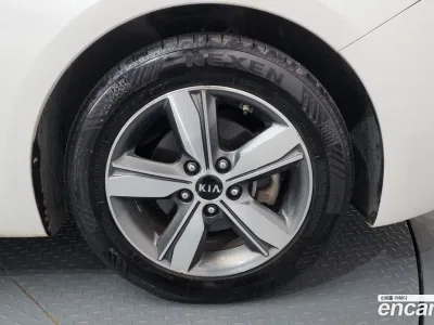 2018 Kia K3 Trendy, фото 4, лот 10044136