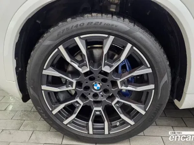 2025 BMW X5 xDrive 40i M Sport, фото 4, лот 10076312