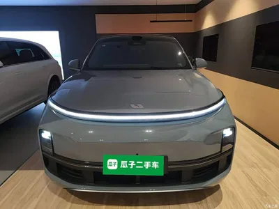 2025 Li Auto Li L8 Ultra Smart Renewal Edition, фото 3, лот 10821754