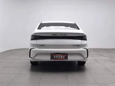 2021 BAIC Beijing U5 PLUS 1.5L CVT Luxury Edition, фото 4, лот 11579863