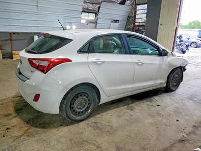 2016 HYUNDAI ELANTRA GT BASE, фото 3, лот 10903398
