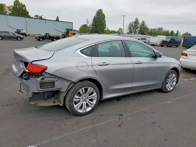 2016 CHRYSLER 200 LIMITED, фото 3, лот 10649620