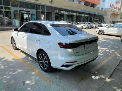 2025 Geely Emgrand 4th Gen 1.5L CVT Premium, фото 4, лот 10301467