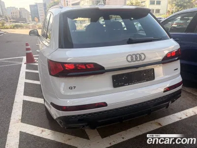 2026 Audi Q7 50 TDI Quattro Premium, фото 4, лот 10188456