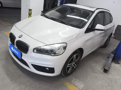 2015 BMW 2 Series Tourer (Import) 218i Sport Design Package, фото 1, лот 11580313