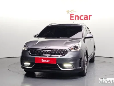 2017 Kia Niro Prestige, фото 3, лот 10114159