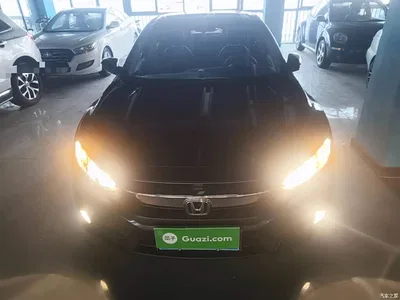 2016 Honda Civic 220TURBO CVT Luxury Edition, фото 3, лот 10442784