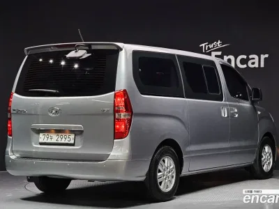 2016 Hyundai Starex 12-Seater Wagon, фото 1, лот 10192401