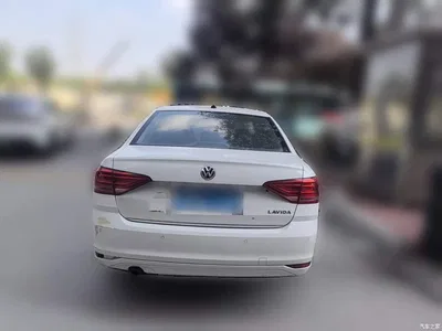 2015 Volkswagen Lavida 1.6L Manual Comfort Edition, фото 3, лот 10765906