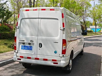 2023 SAIC Maxus Xintu V80 2.0T Manual Classic City Delivery King Long Wheelbase Medium Roof 3 Seats, фото 3, лот 11160753