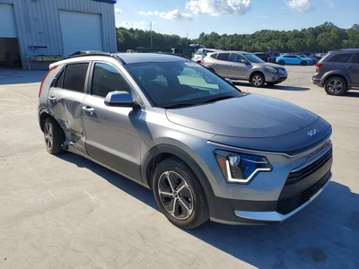 2025 KIA NIRO LX, фото 4, лот 10784077