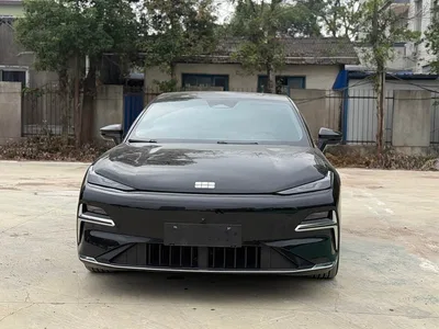 2025 Geely Galaxy Galaxy Xingyao 8 130km EM-i Premium Edition, фото 2, лот 10887408