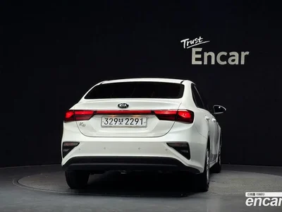 2021 Kia K3 Standard, фото 4, лот 10616323