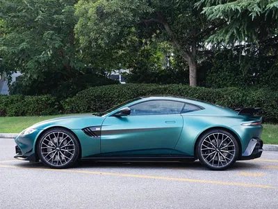 2023 Aston Martin V8 Vantage 4.0T V8 F1 Edition Coupe, фото 4, лот 10242002