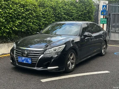 2015 Toyota Crown 2.5L Smart Edition, фото 1, лот 10393492
