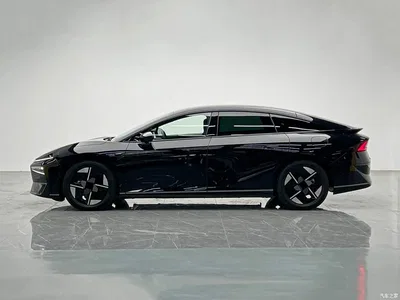 2026 XPeng P7+ Extended Range Base Model, фото 3, лот 11520164