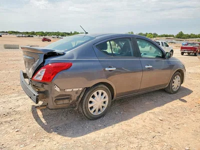 2019 NISSAN VERSA SV, фото 3, лот 10737253