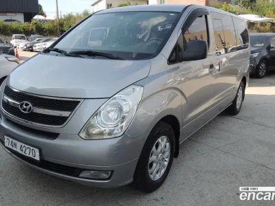 2012 Hyundai Starex 12-Seater Wagon, фото 1, лот 10227958