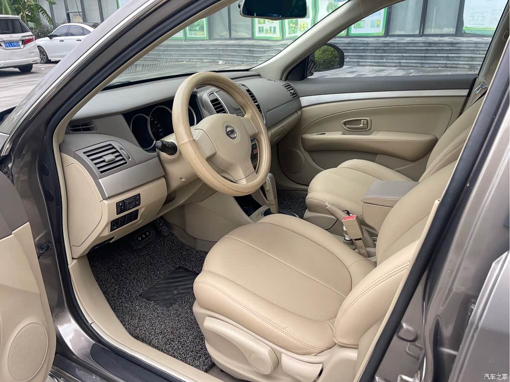 2012 Nissan Sylphy Classic 1.6XE Automatic Comfort Edition, фото 4, лот 11228265