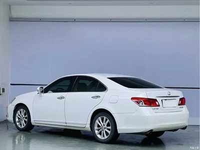 2010 Lexus ES 240 Elegance Edition, фото 4, лот 10312449