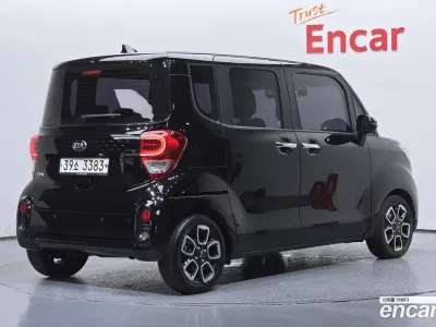 2018 Kia RAY Prestige, фото 1, лот 10096244
