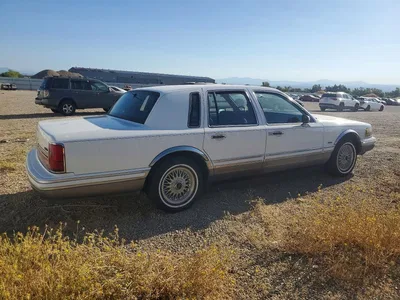 1991 LINCOLN TOWN CAR SIGNATURE, фото 3, лот 10970259