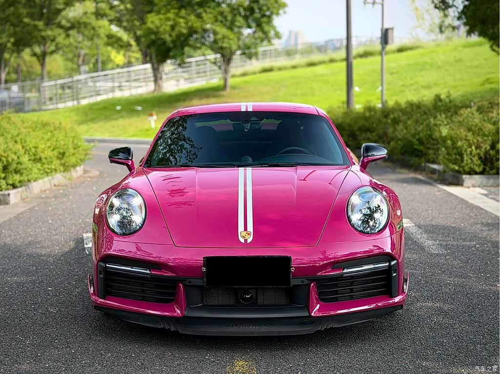 2021 Porsche 911 Turbo S 3.7T Porsche China 20th Anniversary Edition, фото 2, лот 11138136