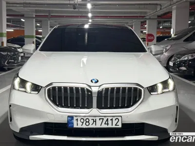 2024 BMW 5-Series 530i xDrive, фото 1, лот 10064007