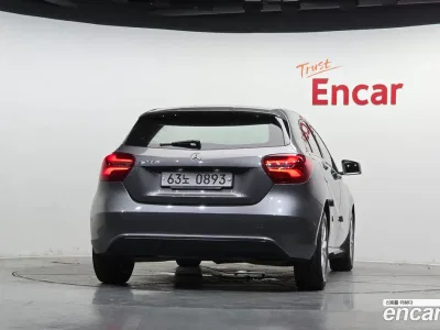 2016 Mercedes-Benz A-Class A200, фото 4, лот 10520392