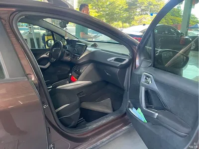 2015 Peugeot 2008, фото 4, лот 10242937